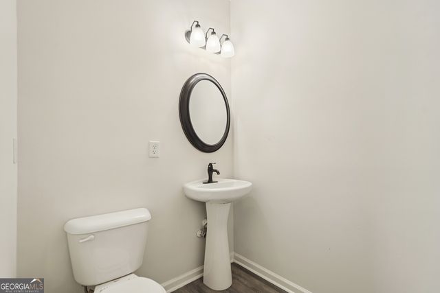 8967 Crestview Circle, Union City, GA 30291