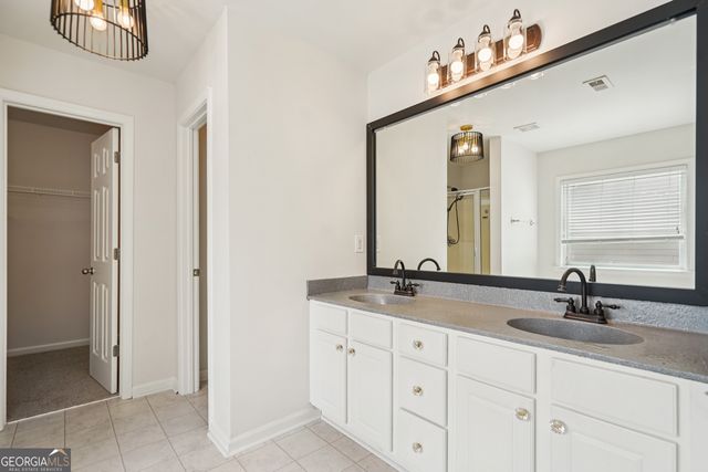 8967 Crestview Circle, Union City, GA 30291