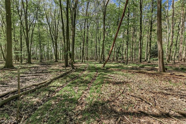 22530 Harms Road, Richmond Heights, OH 44143