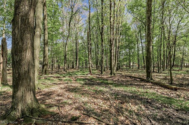 22530 Harms Road, Richmond Heights, OH 44143