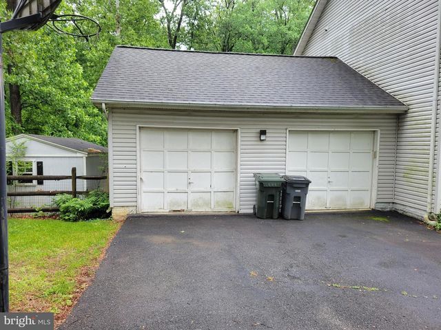 2449 CASMAR ST, Vienna, VA 22180