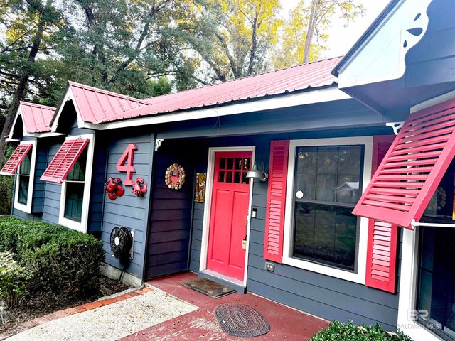 4 Azalea Court, Fairhope, AL 36532