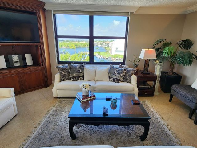 4748 S OCEAN 5B, Highland Beach, FL 33487
