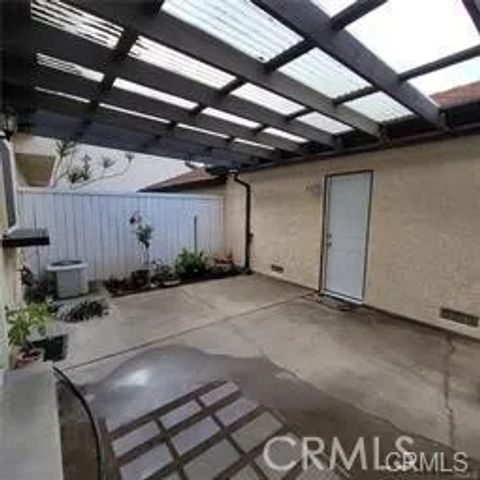 774 Via Sierra Nevada, Riverside, CA 92507