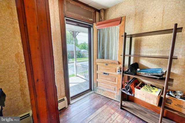 115 W CARPENTER AVE, Myerstown, PA 17067