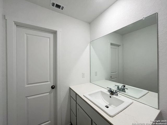 407 INDIAN BLOSSOM, San Antonio, TX 78219