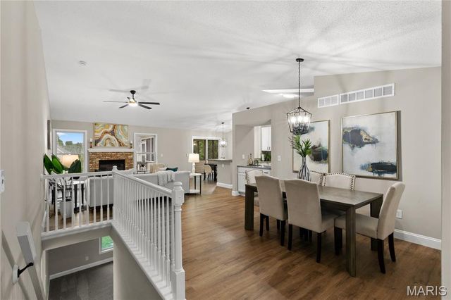 2717 Samuel Drive, Dardenne Prairie, MO 63368