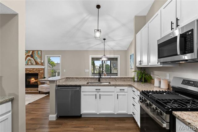 2717 Samuel Drive, Dardenne Prairie, MO 63368