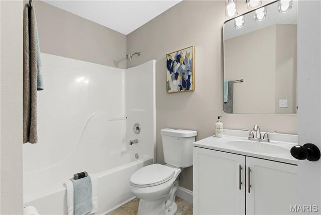 2717 Samuel Drive, Dardenne Prairie, MO 63368