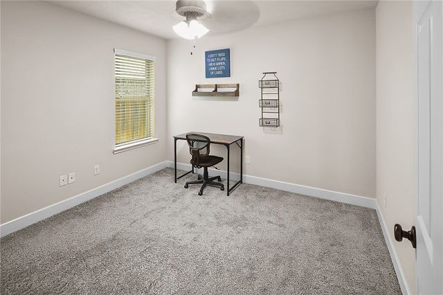 915 Dove Chase Lane, College Station, TX 77845