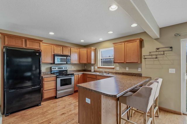 1570 Savannah Circle A1, Davenport, IA 52807