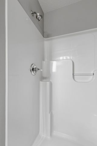 1570 Savannah Circle A1, Davenport, IA 52807