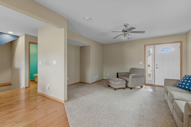 1570 Savannah Circle A1, Davenport, IA 52807