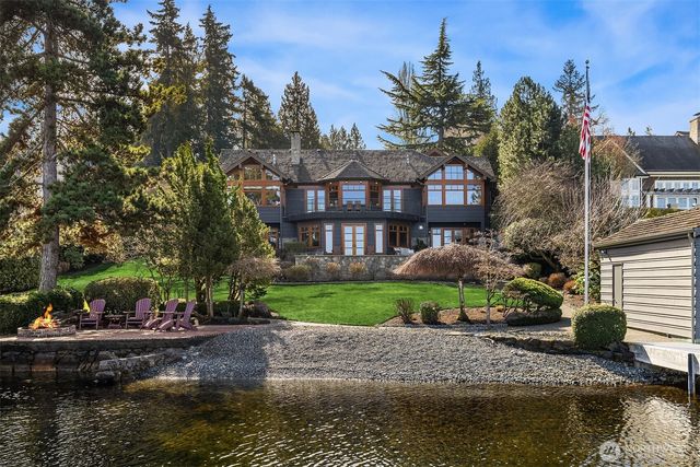 7010 N Mercer Way, Mercer Island, WA 98040