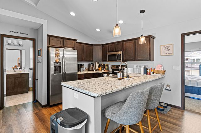 347 Cypress Court, Solon, IA 52333