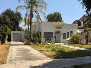 637 S Buena Vista, Redlands, CA 92373