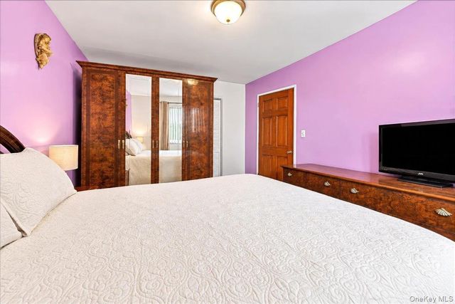 1360 Edwards Avenue, Bronx, NY 10461