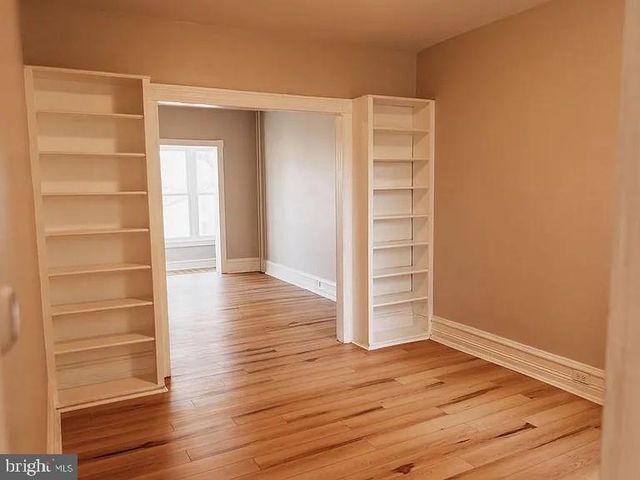 102 YARNELL ST, Reading, PA 19611