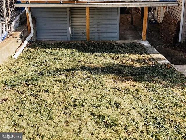 102 YARNELL ST, Reading, PA 19611