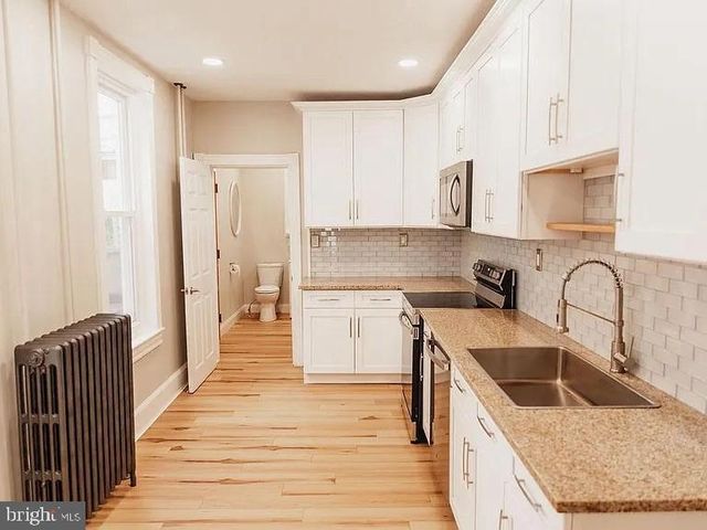 102 YARNELL ST, Reading, PA 19611