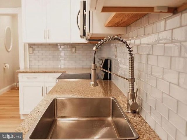 102 YARNELL ST, Reading, PA 19611