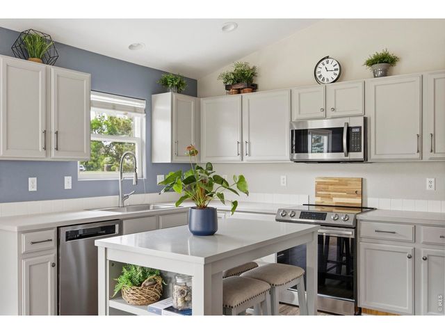 108 Whitney Bay, Windsor, CO 80550