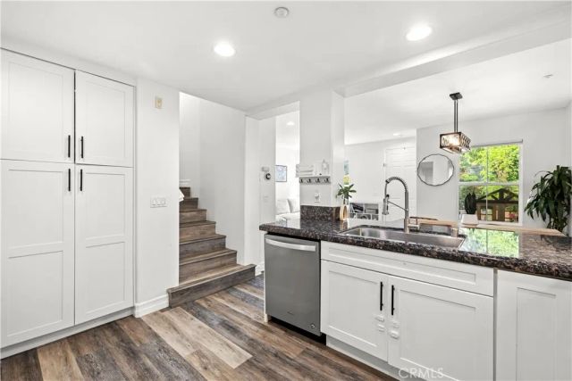 71 Orange Blossom, Ladera Ranch, CA 92694