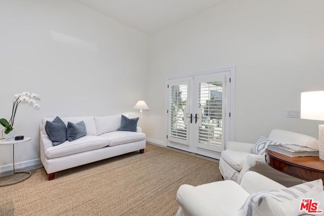 8937 Dorrington Avenue, West Hollywood, CA 90048