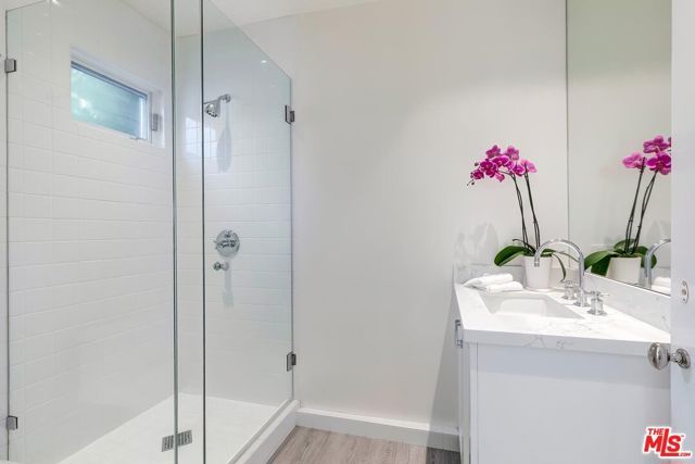 8937 Dorrington Avenue, West Hollywood, CA 90048