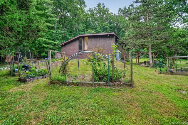 368 Old Dutch Hollow Road, Greenwood Lake, NY 10925