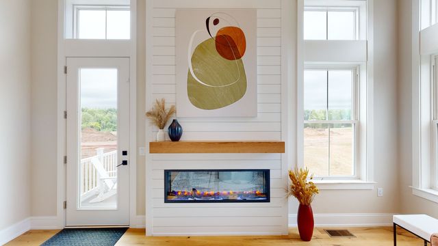 81 Shea Circle 81, Cheshire, CT 06410