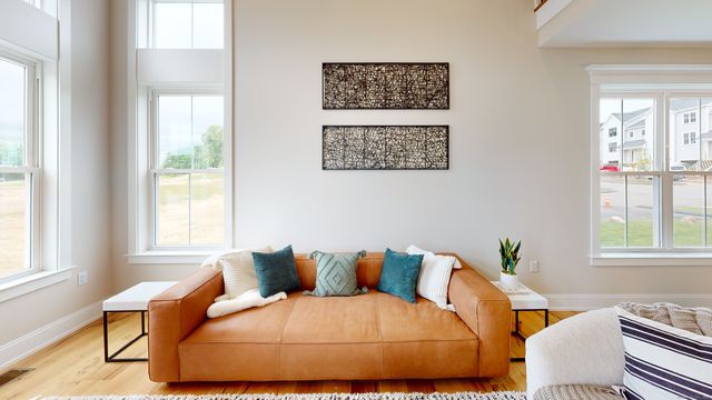 81 Shea Circle 81, Cheshire, CT 06410