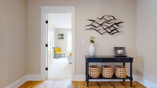 81 Shea Circle 81, Cheshire, CT 06410