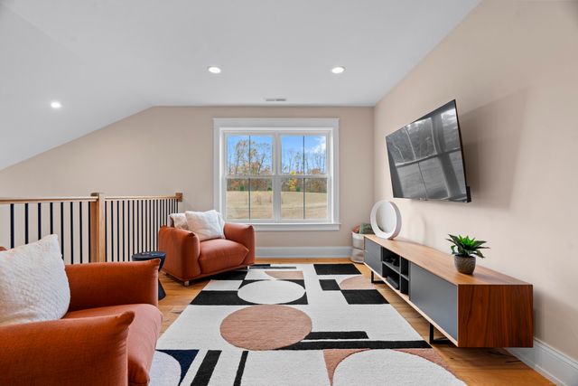 81 Shea Circle 81, Cheshire, CT 06410