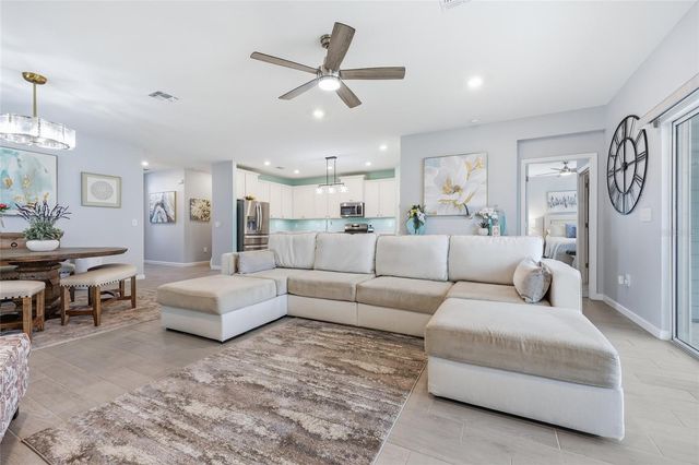 13524 NW CONVERGENCE BOULEVARD, Alachua, FL 32615