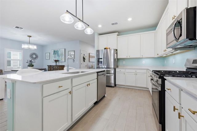 13524 NW CONVERGENCE BOULEVARD, Alachua, FL 32615