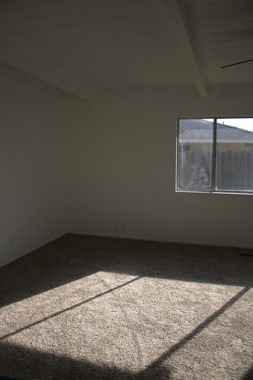 Image 4 of property listing at 28540 Pacific Drive, Madera, CA 93638