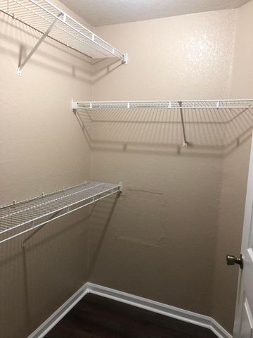 8550 TOUCHTON Road 1212, Jacksonville, FL 32216