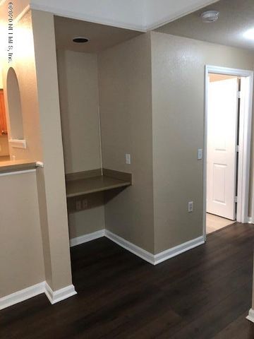 8550 TOUCHTON Road 1212, Jacksonville, FL 32216