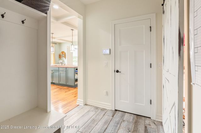 16975 Pine Hollow Drive, East Lansing, MI 48823