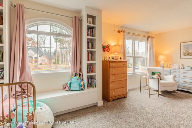 16975 Pine Hollow Drive, East Lansing, MI 48823