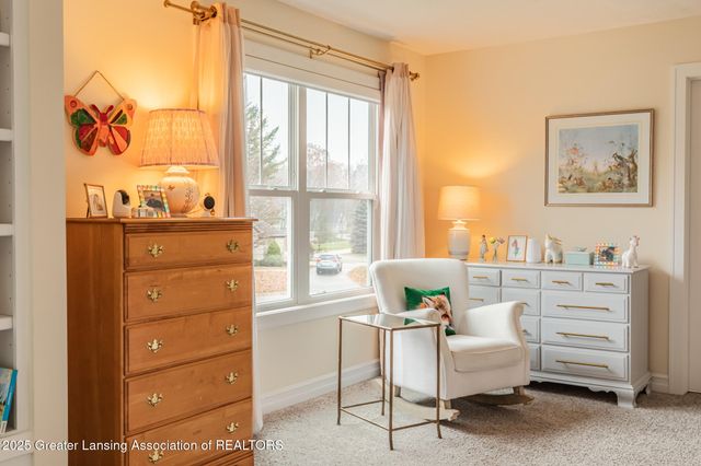 16975 Pine Hollow Drive, East Lansing, MI 48823