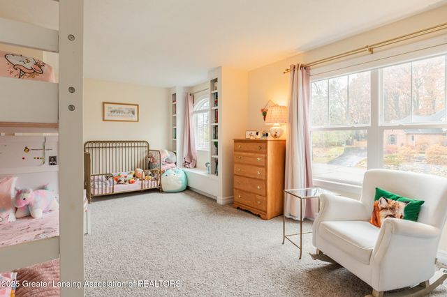 16975 Pine Hollow Drive, East Lansing, MI 48823