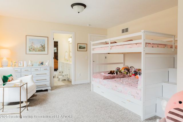 16975 Pine Hollow Drive, East Lansing, MI 48823