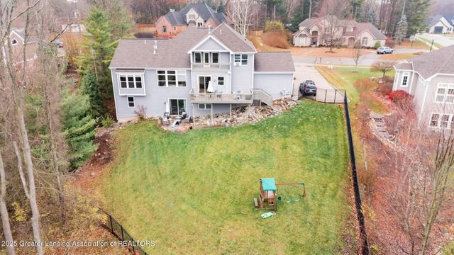 16975 Pine Hollow Drive, East Lansing, MI 48823