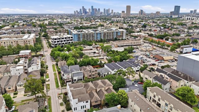 1217 Malone Street, Houston, TX 77007