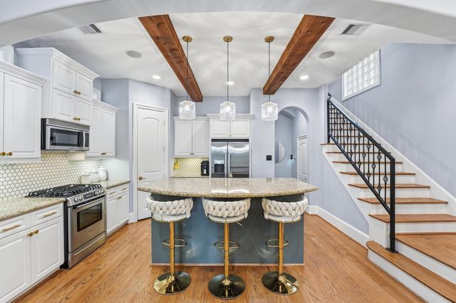 1217 Malone Street, Houston, TX 77007