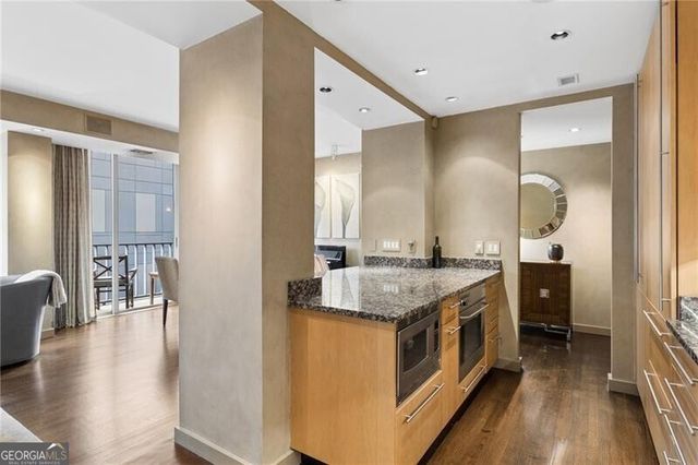 145 15th Street NE 824, Atlanta, GA 30309