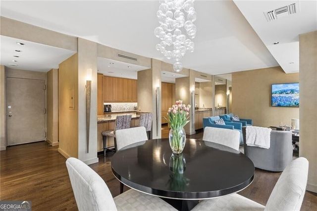 145 15th Street NE 824, Atlanta, GA 30309