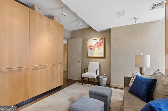 145 15th Street NE 824, Atlanta, GA 30309